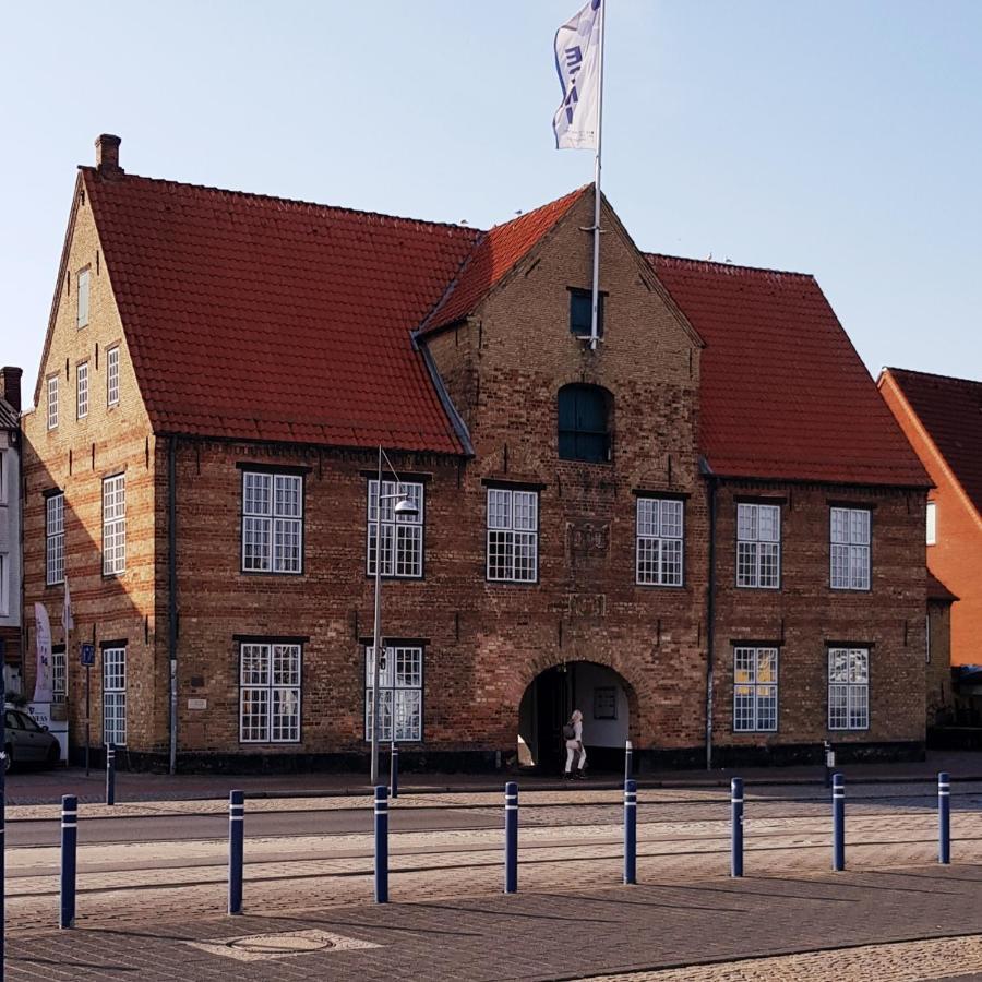 Appartement Admiralskoje Direkt Am Hafen