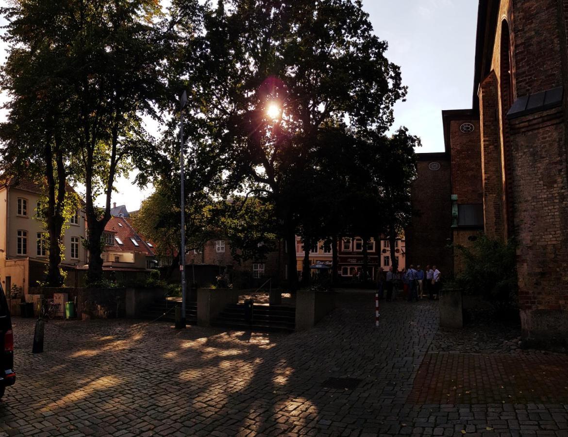 Appartement Admiralskoje Direkt Am Hafen